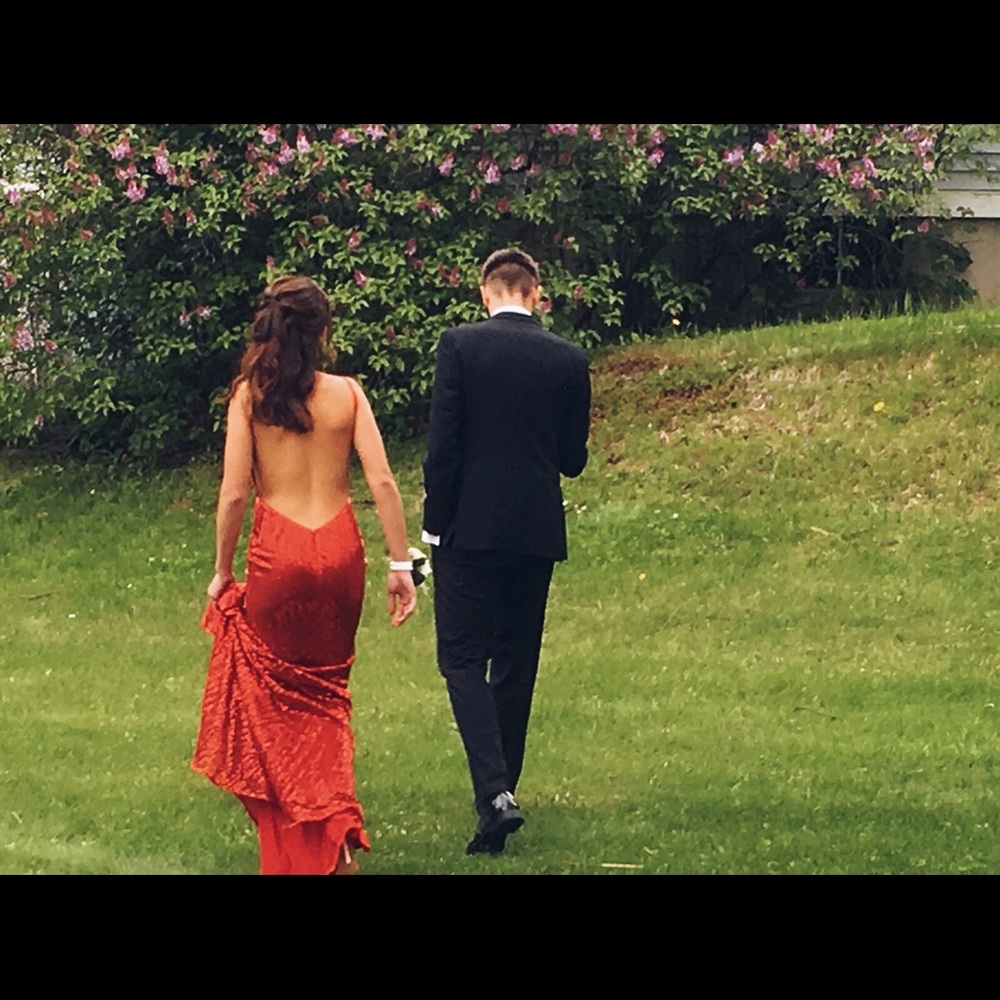 SEXY ELEGANT PROM DRESS